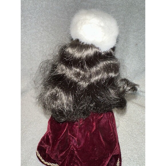 Mattel ‘96 Happy Holidays Barbie Doll Special Ed. W/ Stand African American - Picture 6 of 7